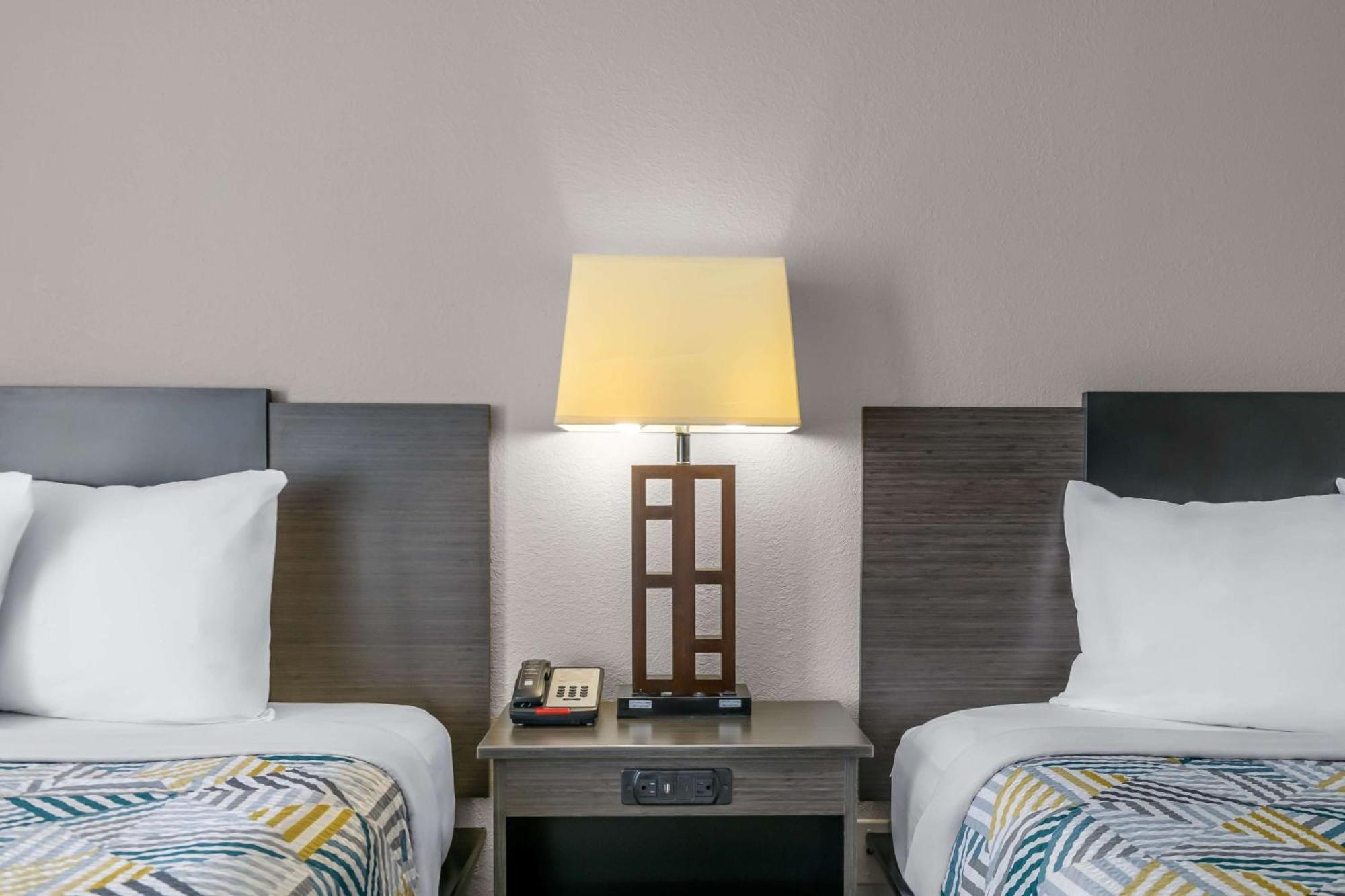 Motel 6 Dawsonville Ga North Ga Premium Outlets Exteriör bild
